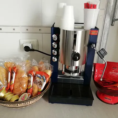 Iona * Rocca di Neto